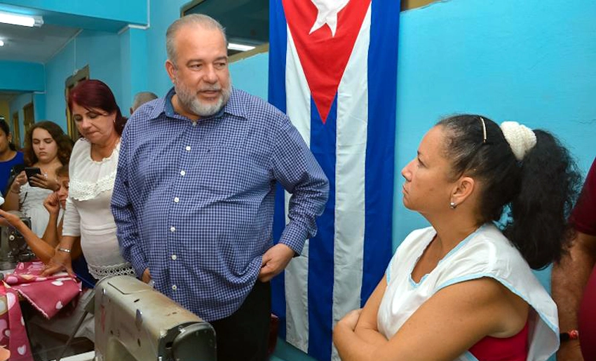 Manuel Marrero, visita, Gibara, Holguín