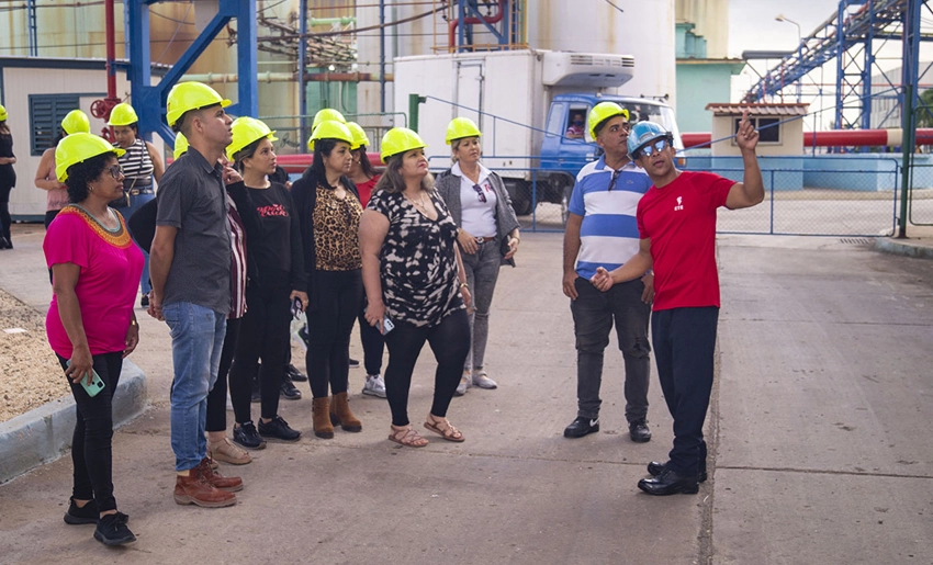 Sindicalistas, visita, Termoeléctrica de Felton, Mayarí, Holguín