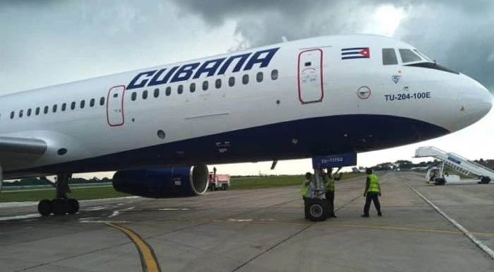 Aerolínea, Aeronáutica, Cubana de Aviación, Economía, Turismo, Venezuela