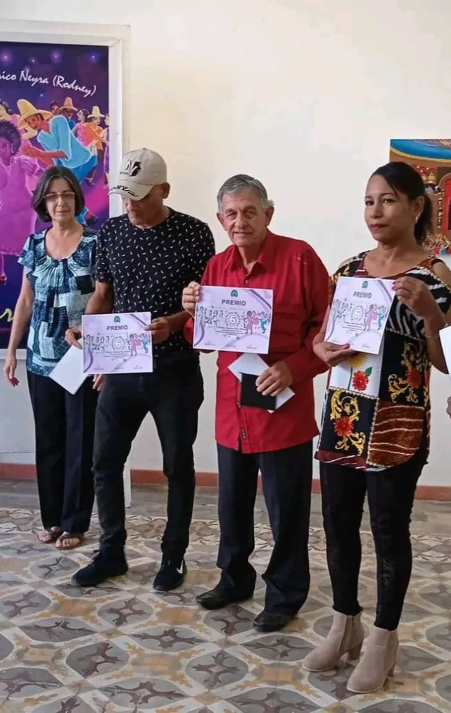 premios, arte naiff, Holguín