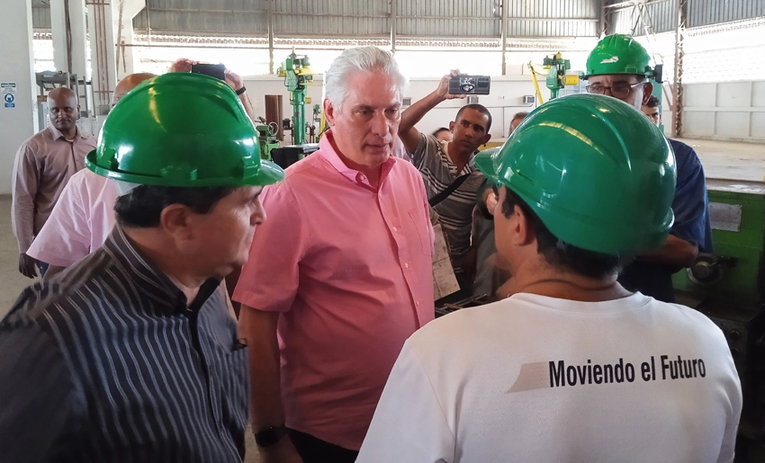 Díaz-Canel, visita Cacocum, Holguín