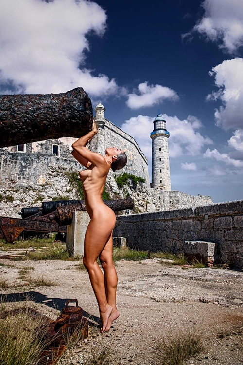 Desnudo, mujer, La Habana, Izuky