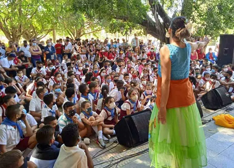 teatro, Festival Nacional de Teatro En Tierra Buena, Brigada de Instructores de Arte José Martí