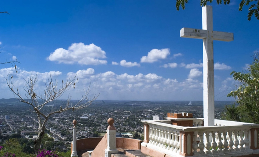 Loma de la Cruz, ciudad de Holguín