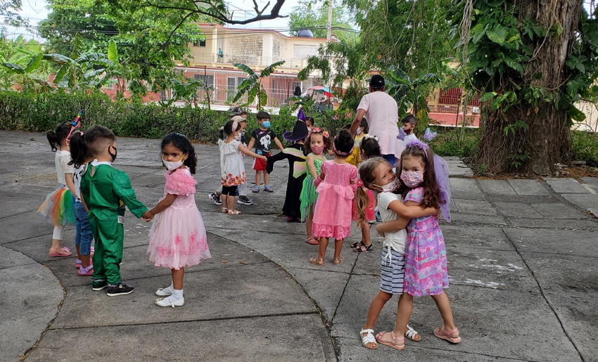 Niños en círculos infantiles, Holguín