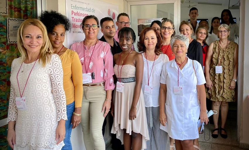 Participantes en Taller de Parkinson, Holguín