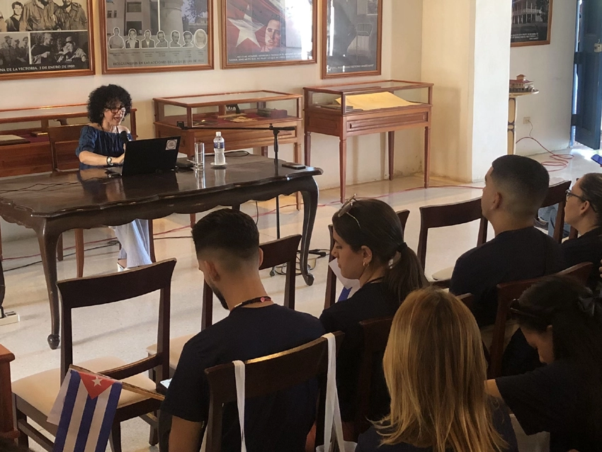 Conferencia, Festival Nacional de la Radio, Holguín