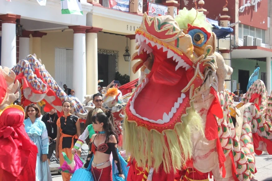 desfile, Romerías de Mayo, Holguín