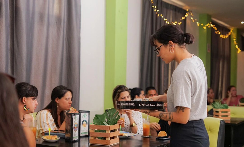 Encuentro de emprendedores holguineros del sector privado