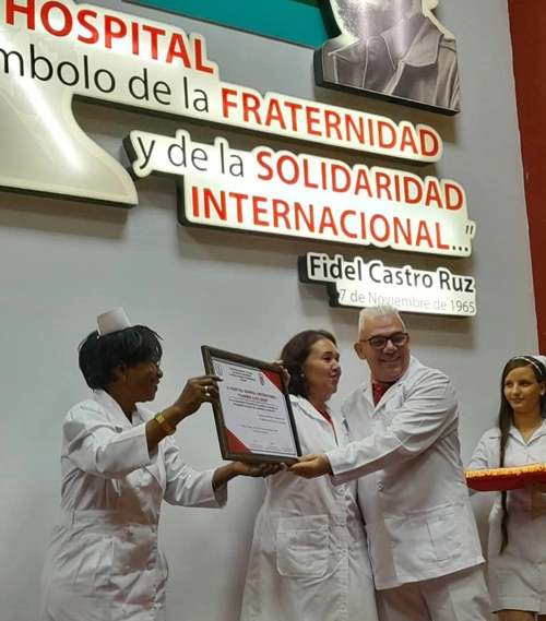 Estímulo a enfermeras, Holguín
