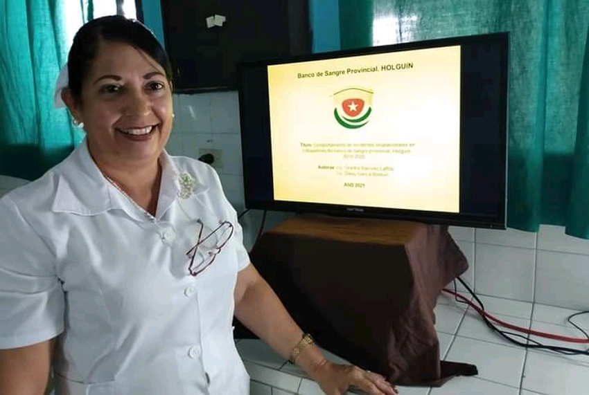 Enfermera, Banco de sangre, Holguín