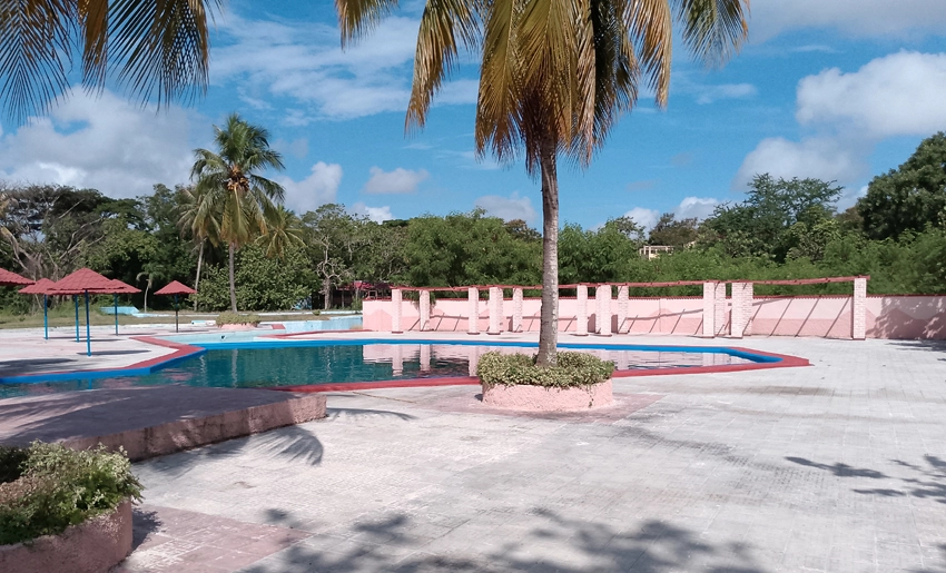 Áreas de piscina, Valle Mayabe, Holguín