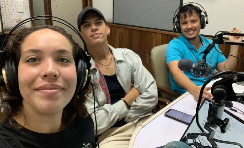 Conductores de la Wawa, Juliette Morales, Alejandro Rodríguez y Liván Espinosa.