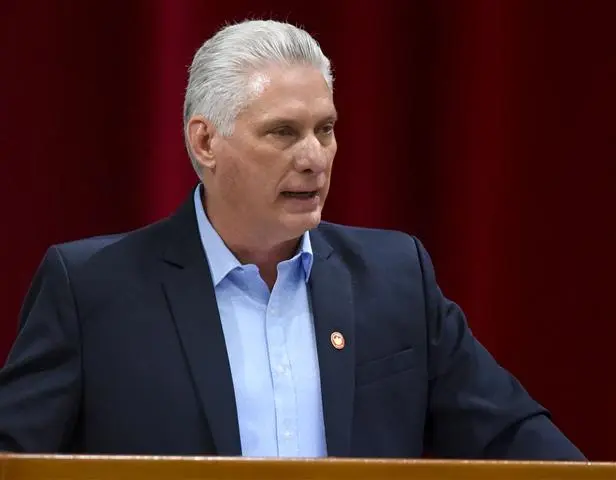 excelencia académica, formación integral, Miguel Díaz-Canel,