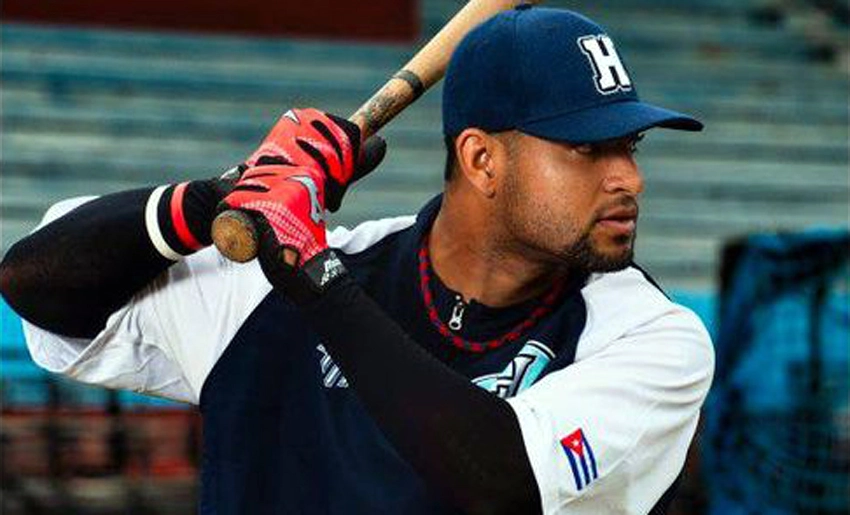 Juan Cristián Onofre, béisbol, Holguín