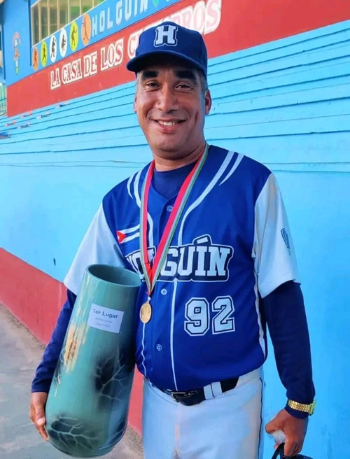 Walmer Urrutia Aldana, manager de Béisbol, Holguín