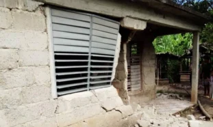 Vivienda afectada por sismo, Granma, Cuba