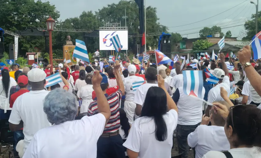 Acto por el triunfo de la Revolución cubana, el pueblo del municipio holguinero Rafael Freyre