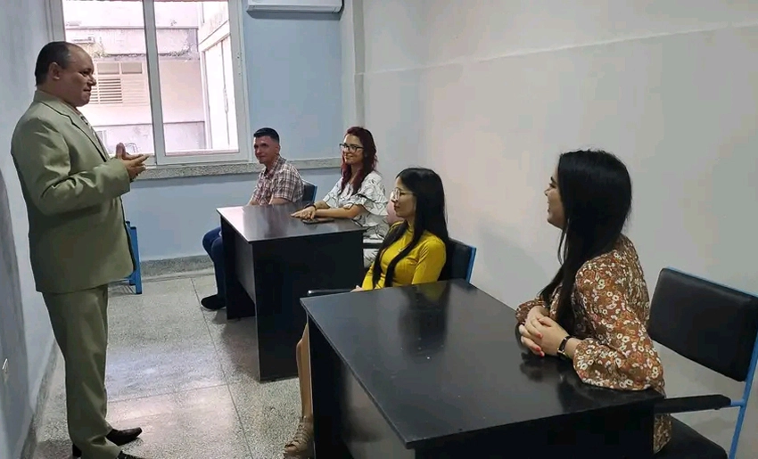 Especialistas en Reumatología, Holguín