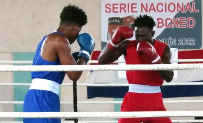 Foto: Jorge Soto (80 kg), a la derecha, es un referente de victorias para la escuadra de Holguín