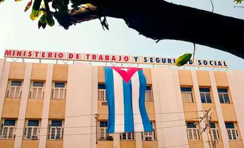 fachada del ministerio-de-trabajo-y-seguridad-social en Cuba