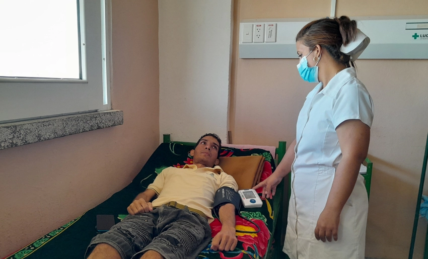 Paciente holguinero, servicio de Reumatología