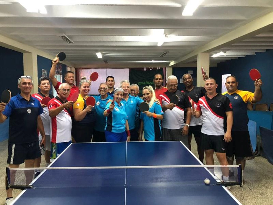 veteranos, tennis de mesa, deporte, Holguín