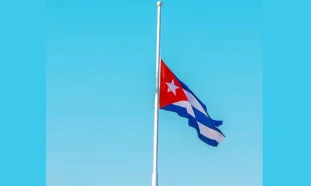 Bandera cubana, duelo nacional