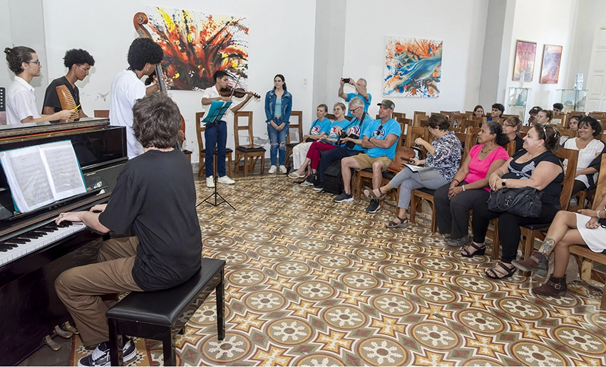 Escuela Elemental de Música, Holguín, Cuba