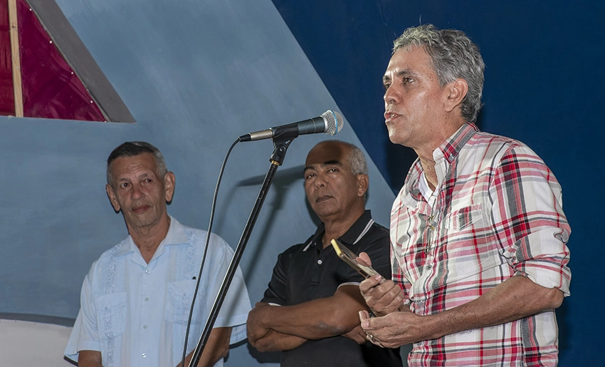 Presentan en Holguín documental sobre la Colmenita de Moa 0