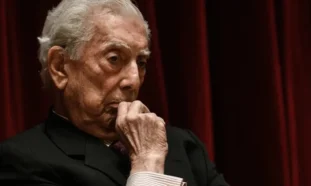Mario Vargas Llosa, escritor