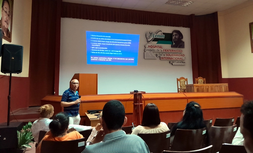Jornada de atención al niño grave, hospital Lenin en Holguín