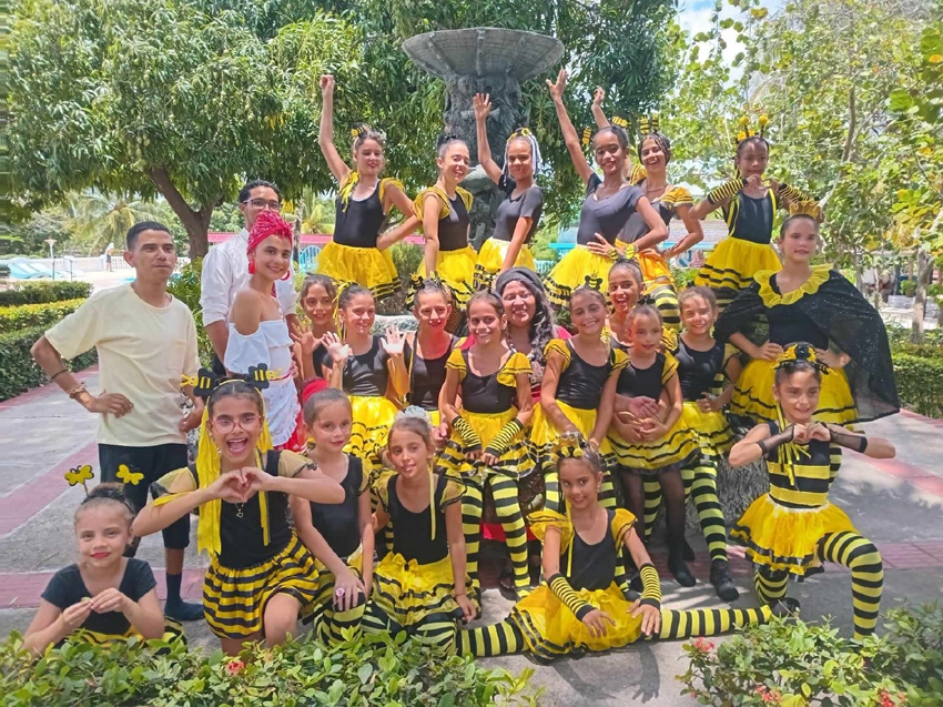 Pequeños Artistas, Holguín