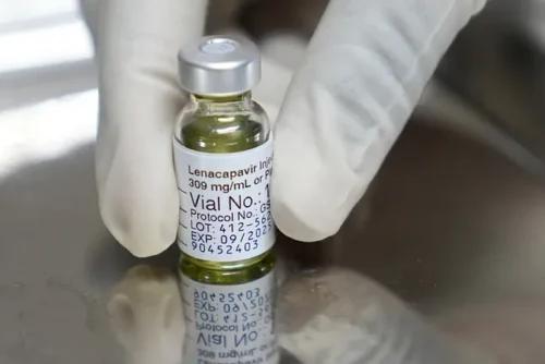 EE.UU. aprueba una primera vacuna eficaz para la prevención del VIH 0