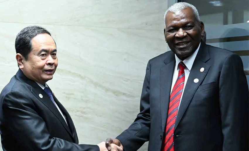 Tran Thanh Man y Esteban Lazo