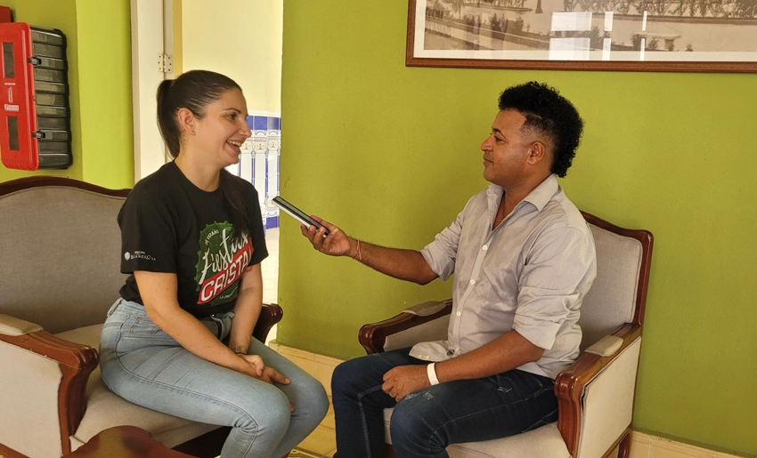 Entrevista sobre las Fiestas Cristal, Holguín