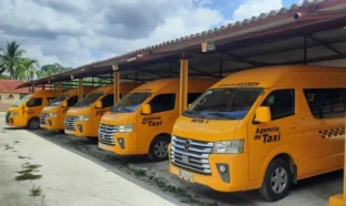 Microbuses, Transporte, Holguín