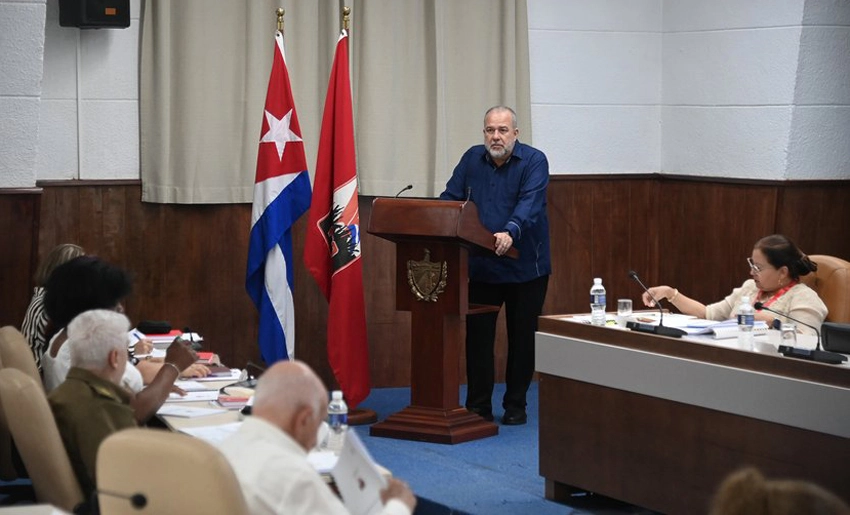 Primer Minisitro en X Pleno del PCC, Cuba
