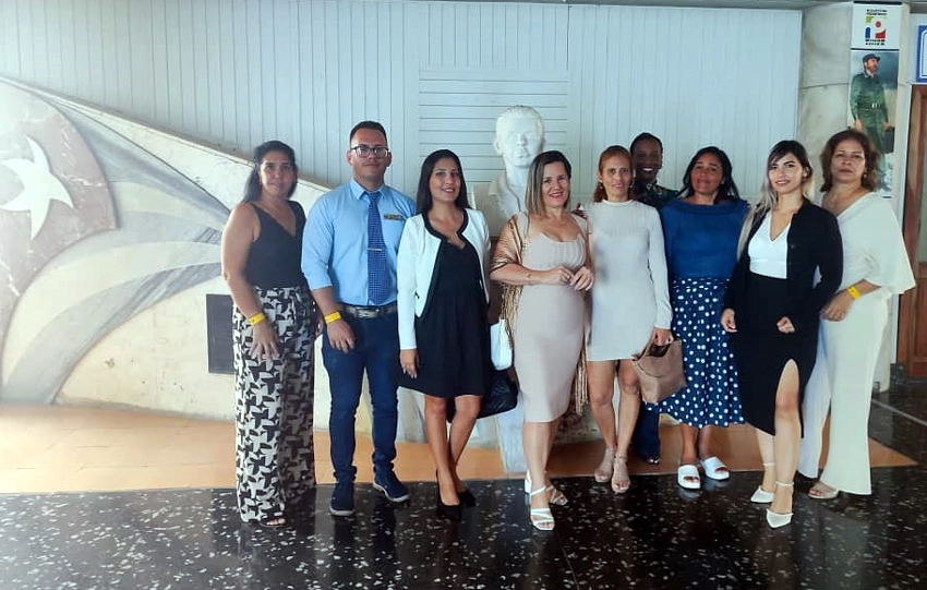 Delegación de Holguín a I Taller de Nacional de Atención Integral al Neonato Quirúrgico
