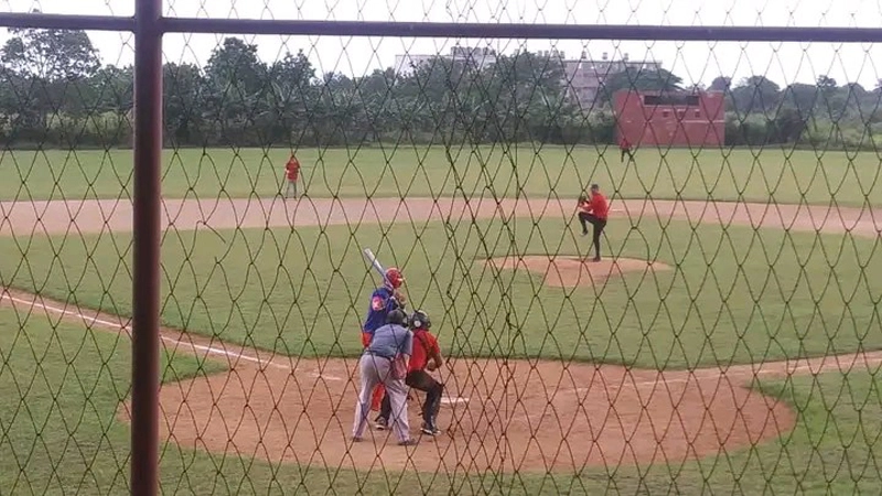 Fernando de Dios, Zonal Oriente, béisbol, pelota dulce, eliminado, equipo, Holguín