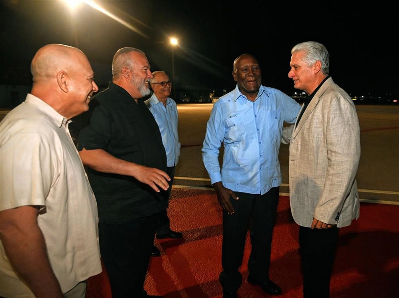 Díaz-Canel, presidente, Cuba, arriba, gira, Vietnam, China, Laos