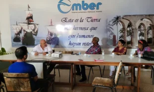 Visita a Ember, Holguín