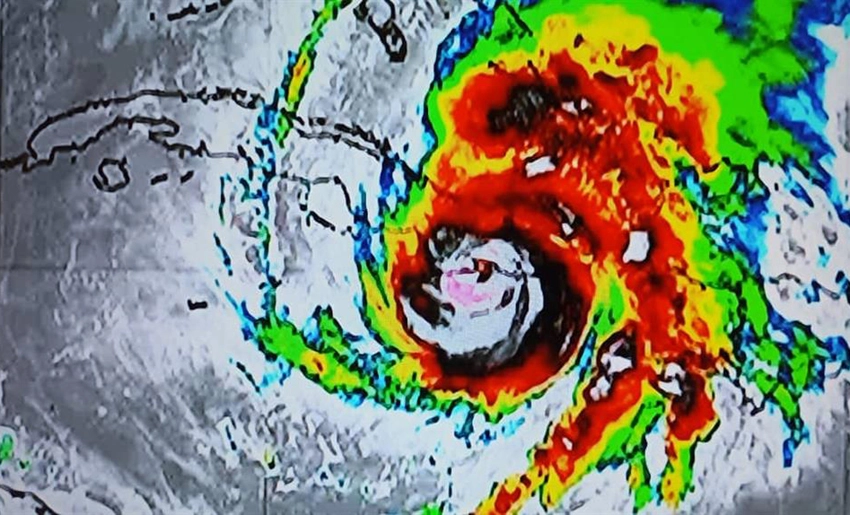 Huracán Melissa toca tierra cubana