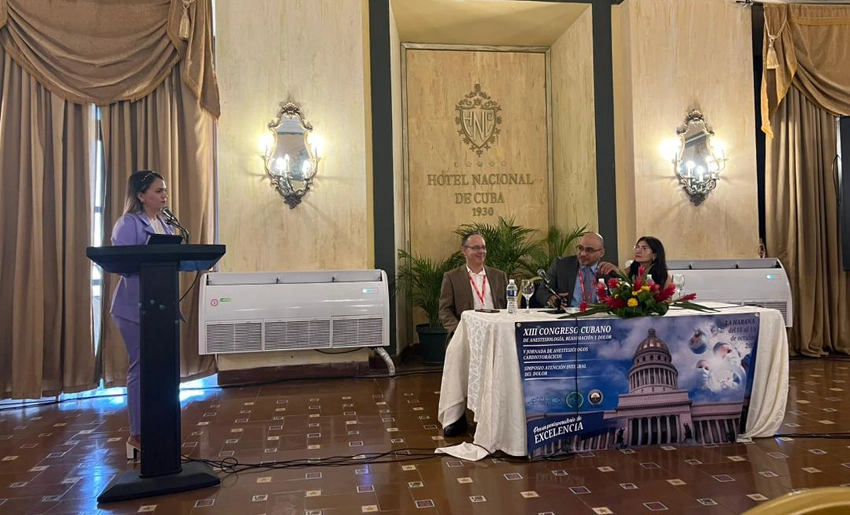 Especialista holguinera en XIII Congreso de Anestesiología, Cuba
