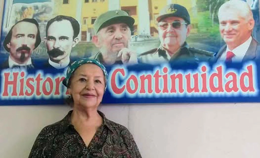 Renee Castro Pozo, profesora peruana de visita en Holguín