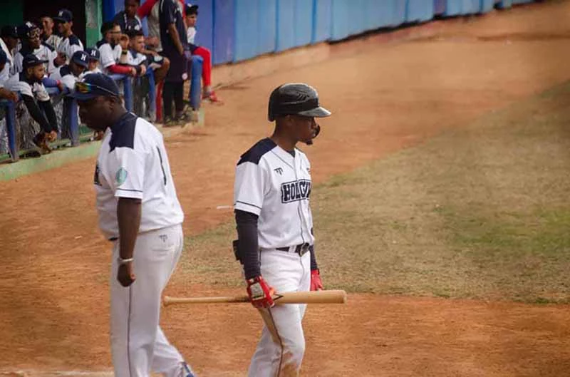 Cachorros, triunfan, recuperan, trono, Serie Nacional, béisbol, Holguín