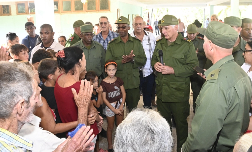 Díaz-Canel en Holguín