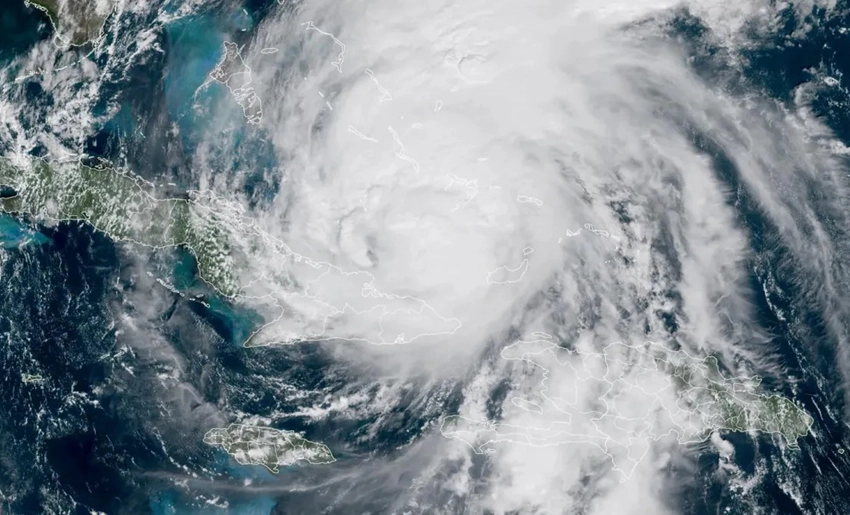 Imagen satelital de Huracán Melissa