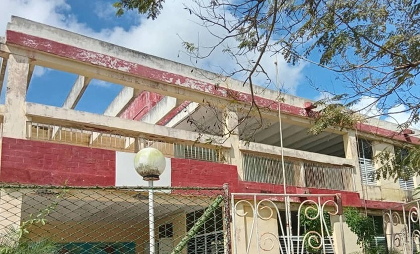 Institución educativa en Holguín dañada por Melissa
