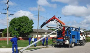 Restauración de servicio de telecomunicaciones en Holguín tras Melissa